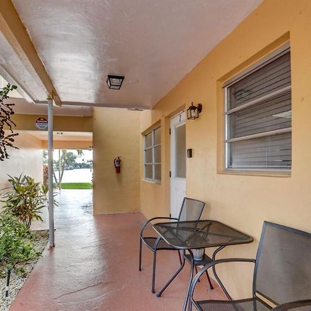 Aloha Escape Pompano Beach Apartment Exterior foto