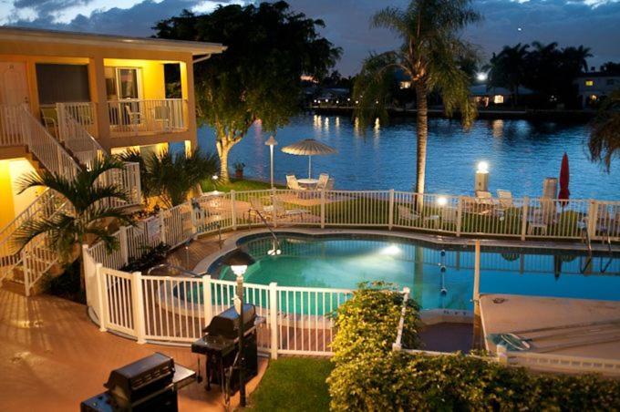 Aloha Escape Pompano Beach Apartment Exterior foto
